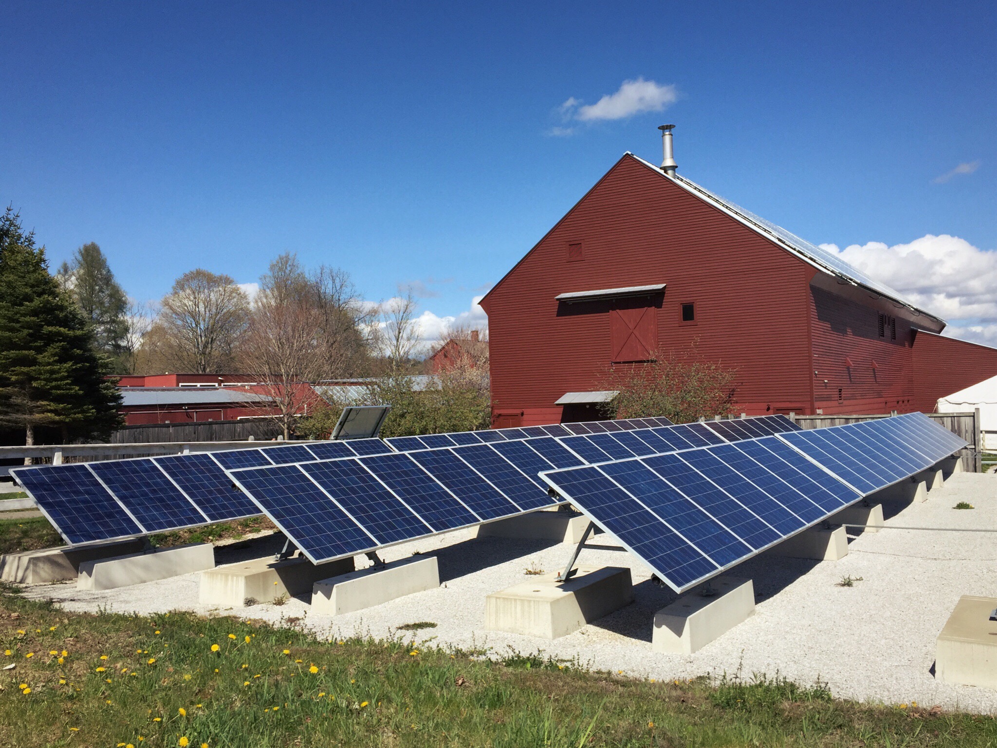 ground mounted solar on farm
